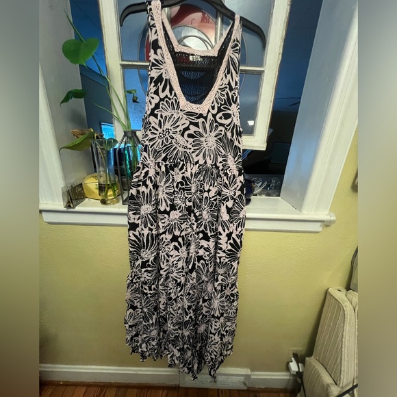 NEW Free People Intimately Tiers To You Maxi Dress Pink/Black Oversized Women M - Picture 4 of 10
